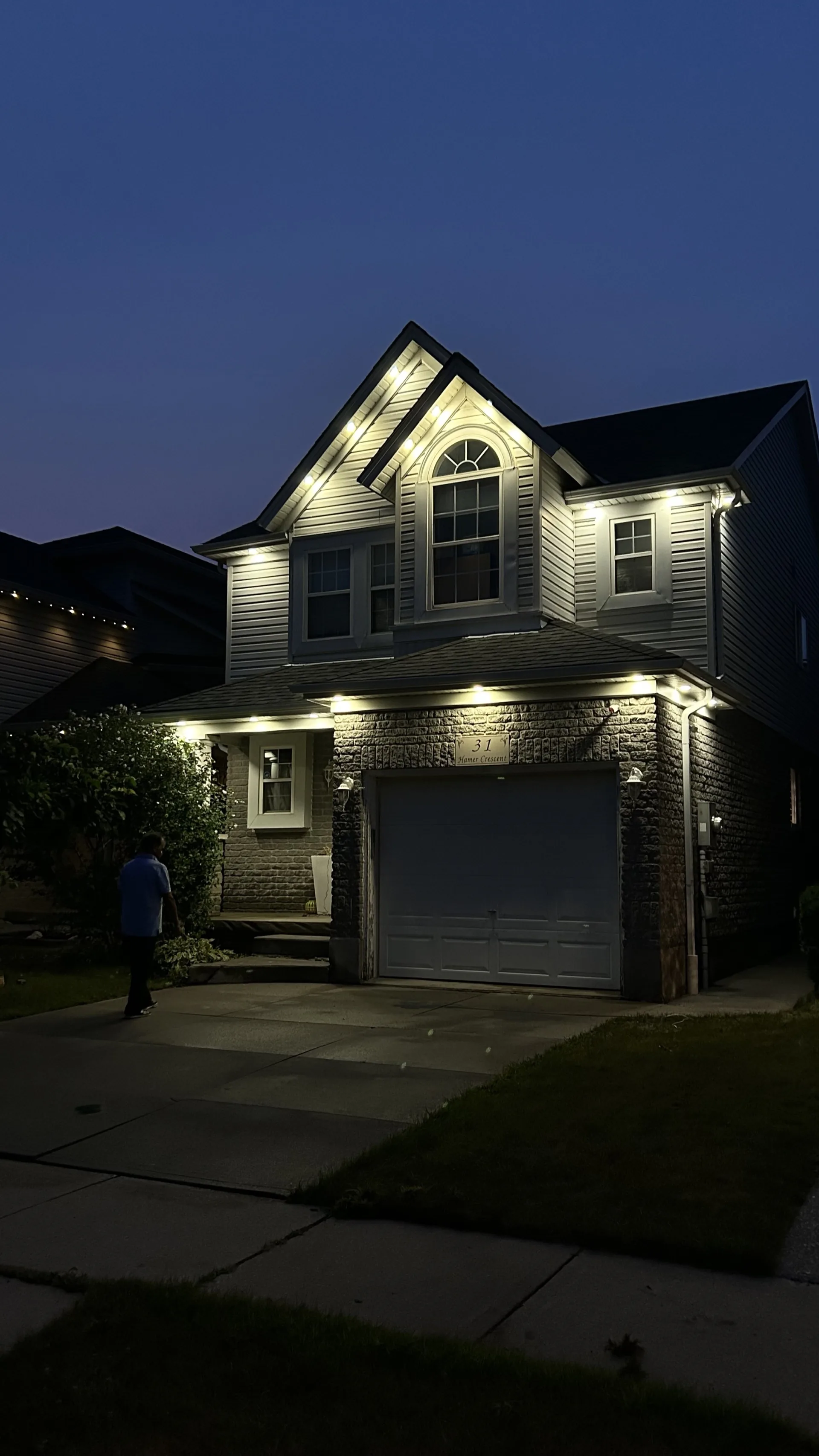Holiday lighting installation Waterloo Ontario 8